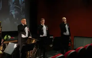 11 listopada 2025 - Narodowe Święto Niepodległości, koncert Castle Brada w kinie PRZYSTAŃ  15