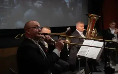 11 listopada 2025 - Narodowe Święto Niepodległości, koncert Castle Brada w kinie PRZYSTAŃ  20