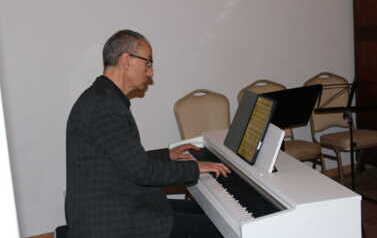 Koncert w wykonaniu uczni&oacute;w POSM II st. im. Mieczysława Karłowicza w Folwarku Pszczew 10