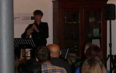 Koncert w wykonaniu uczni&oacute;w POSM II st. im. Mieczysława Karłowicza w Folwarku Pszczew 14