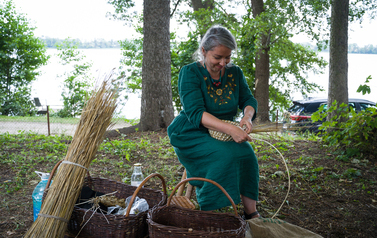 WARSZTATY RZEMIOSŁ DAWNYCH - PSZCZEW PEŁEN TRADYCJI - 32. Jarmark Magdaleński Folk Art Pszczew 2026 (sobota) - fot. Bernard Maciulko 1