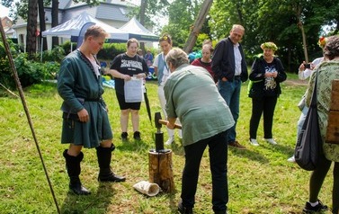 Projekt: "25 lat przyjaźni mieszkańc&oacute;w Pszczewa i Letschin" podczas 32. Jarmark Magdaleński Folk Art Pszczew 2026 - fot. Agnieszka Najderek 157